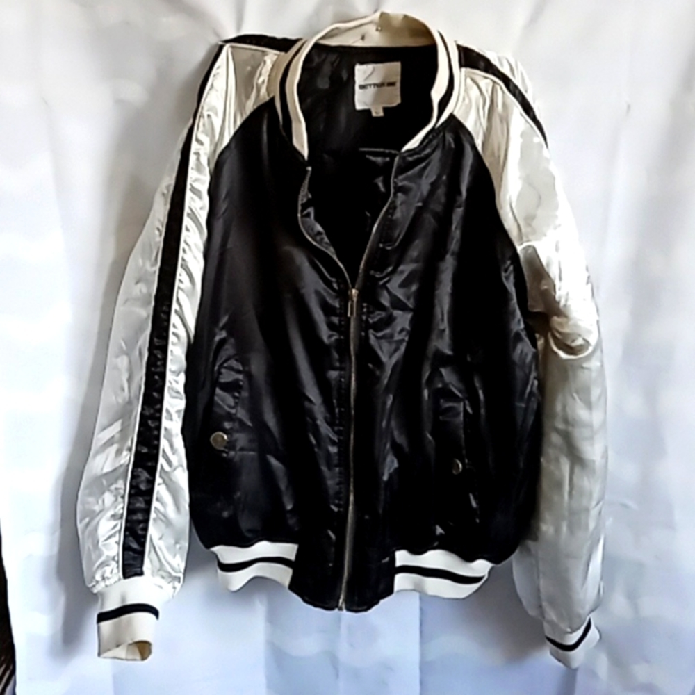 LG Women's Bomber silk jacket with button closure pockets Better Be by Forever21